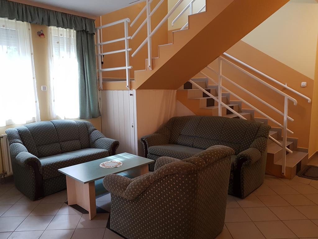 Richie Ii. Apartman Apartment ชิโอฟก ภายนอก รูปภาพ